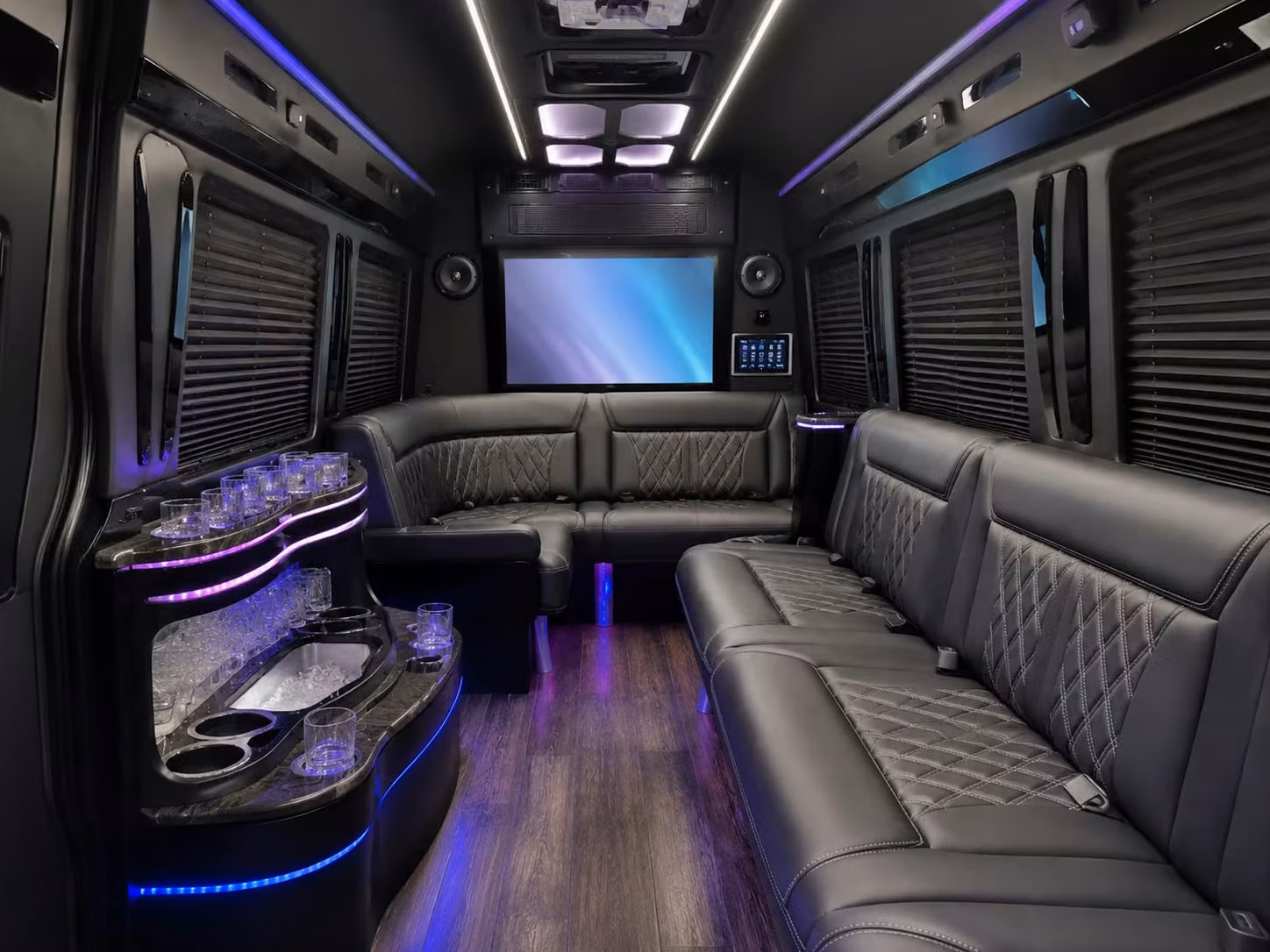 bus rental options for oakley trips