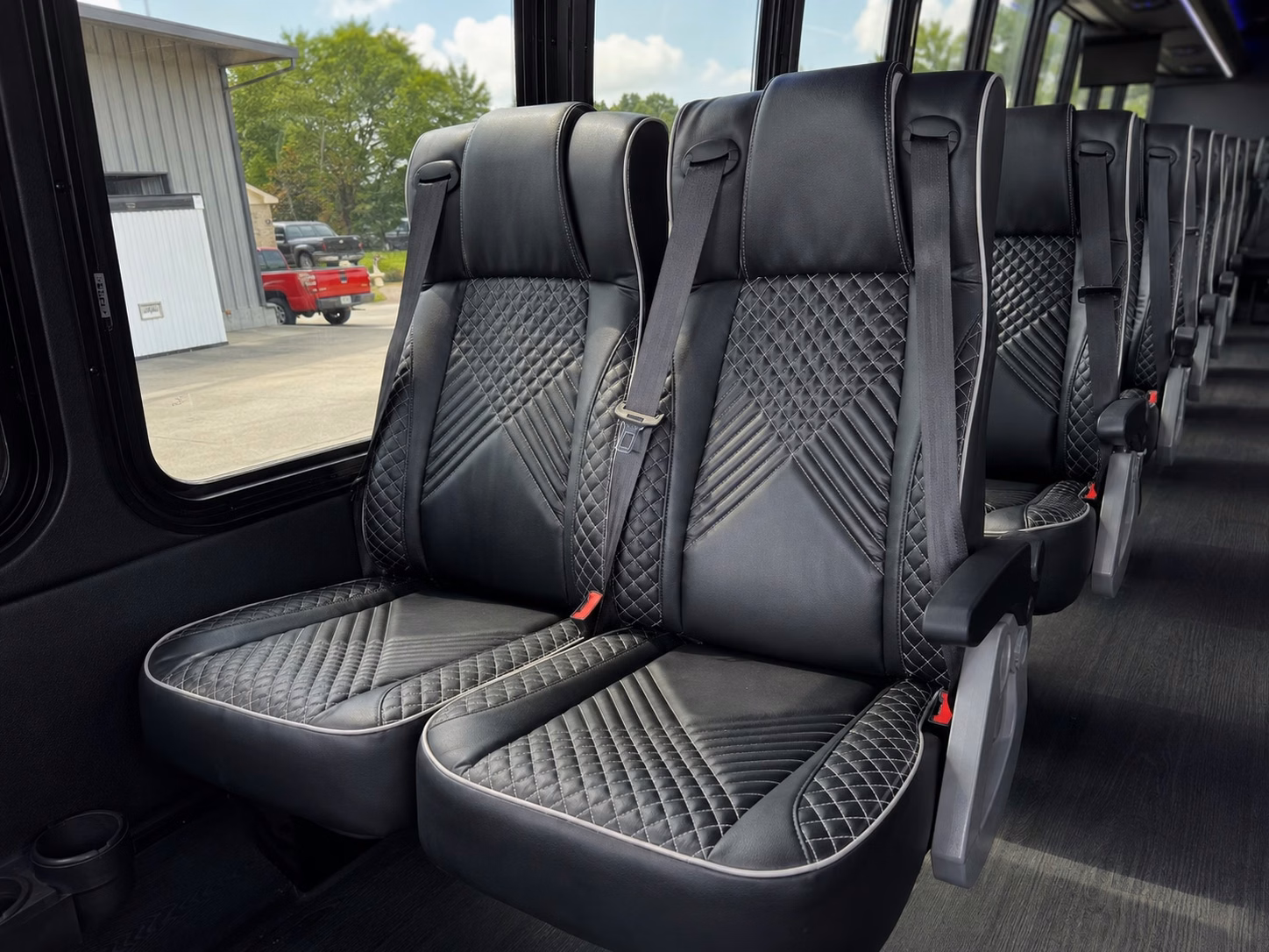 charter bus rentals in oakley for large prom groups headed to venues across contra costa county